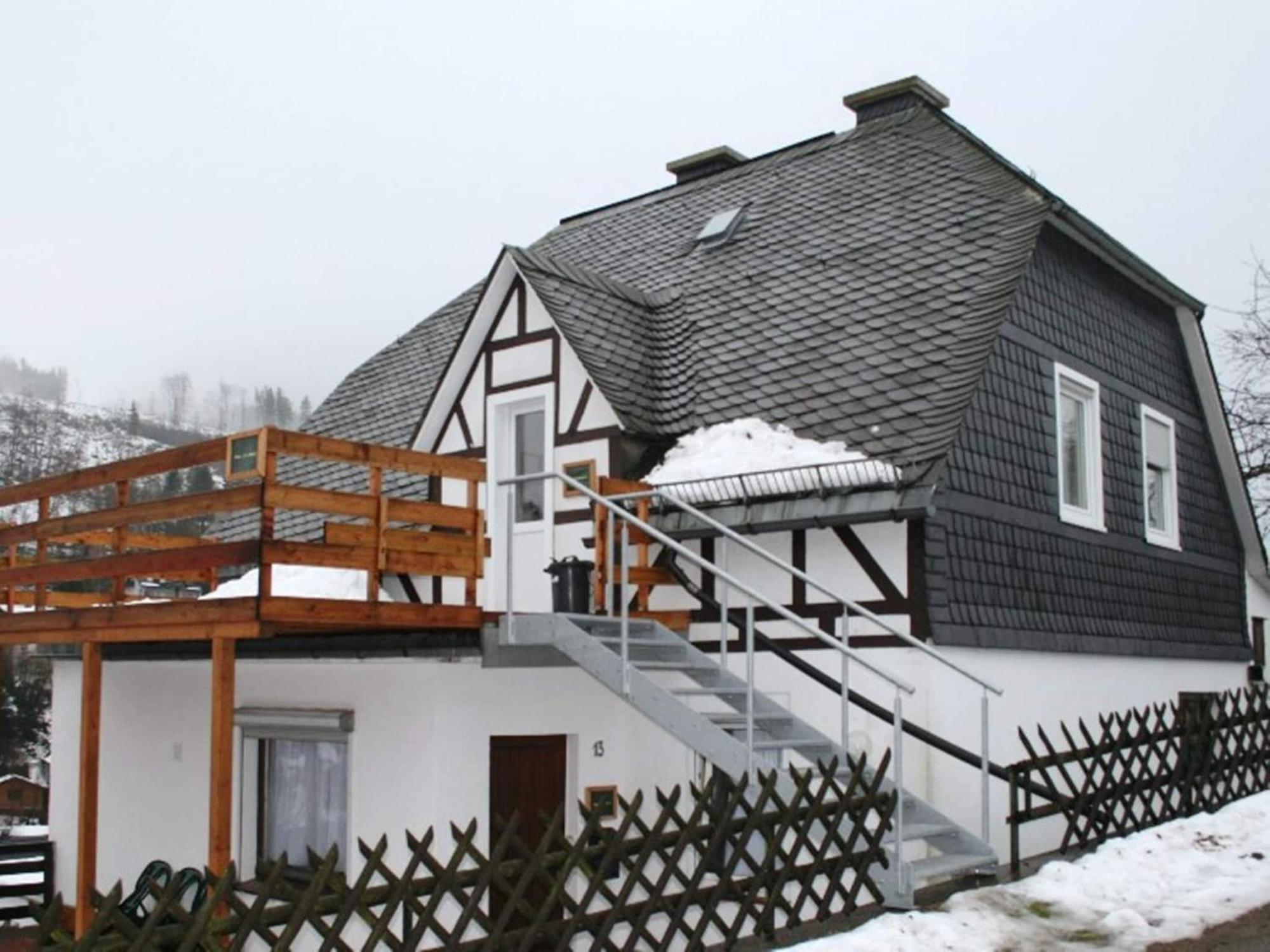 Cosy Apartment In Schwalefeld Near Willingen With Private Terrace Экстерьер фото